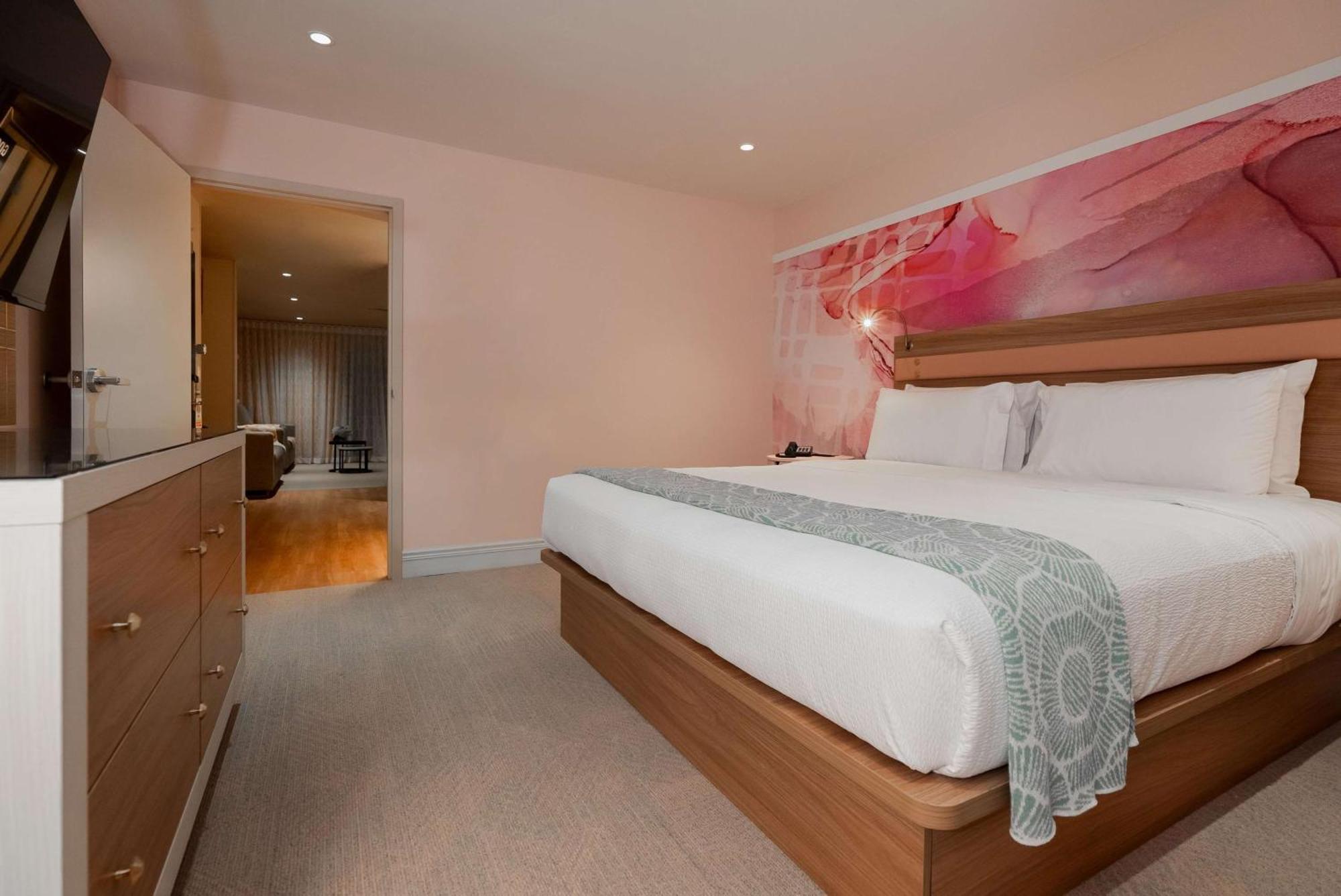 The Bentley Hotel Southampton, Part Of Jdv By Hyatt Экстерьер фото